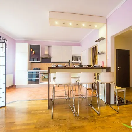 Apartment Yoisho Penthouse Budapest